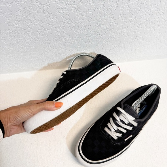 Vans Black Gray Checkered Classic Low Ultracush Mens 8 - Picture 6 of 12